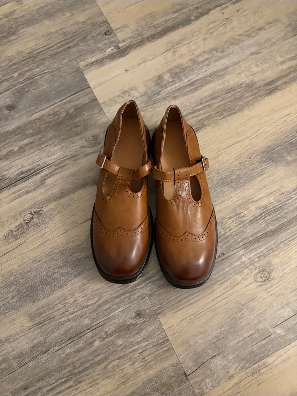 Women’s Tan Leather Mary Jane Shoes
